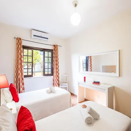 Вилла Holiday Home Santa Eulalia With Private Pool Албуфейра